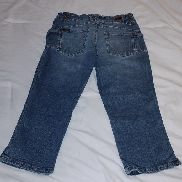 ⚜️ Y2K Crest Jean Capris - Picture 4 of 16